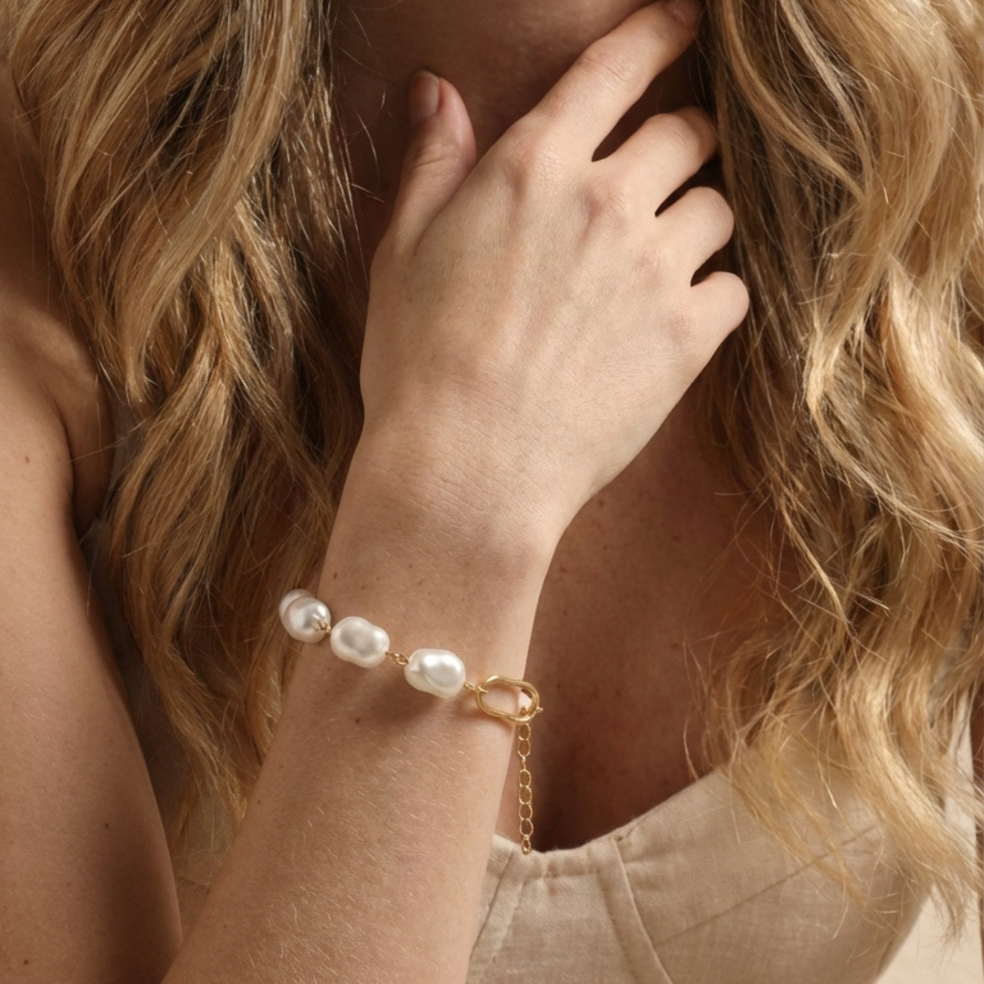 Gold Baroque Pearl Bracelet
